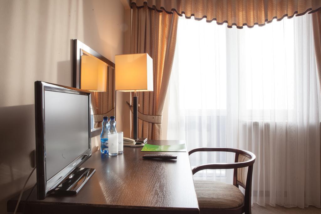 Hotel Przedwiosnie Maslow  Eksteriør billede